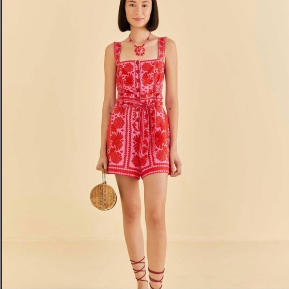 Farm Rio Jungle Scarf Red Romper 
Size Small